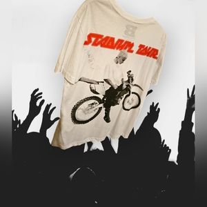 Justin Bieber 2017 Stadium Tour T-Shirt Size M NWT